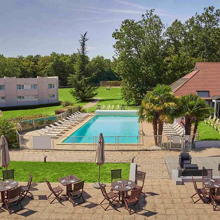 Novotel Fontainebleau Ury Eksteriør billede